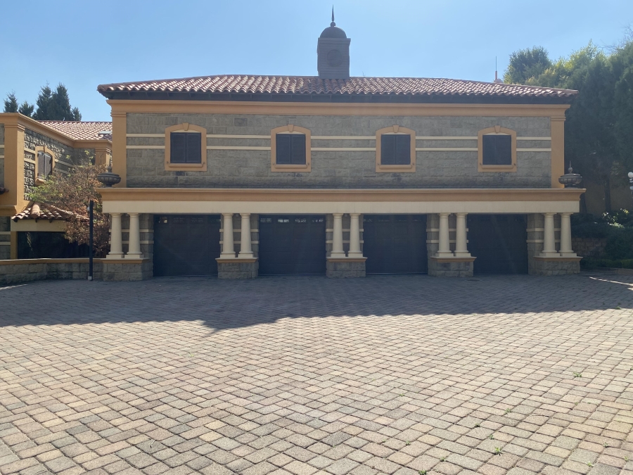 To Let 7 Bedroom Property for Rent in Sandhurst Gauteng