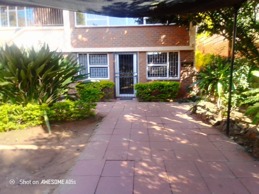 To Let 5 Bedroom Property for Rent in Muckleneuk Gauteng