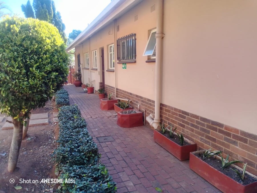 To Let 5 Bedroom Property for Rent in Muckleneuk Gauteng