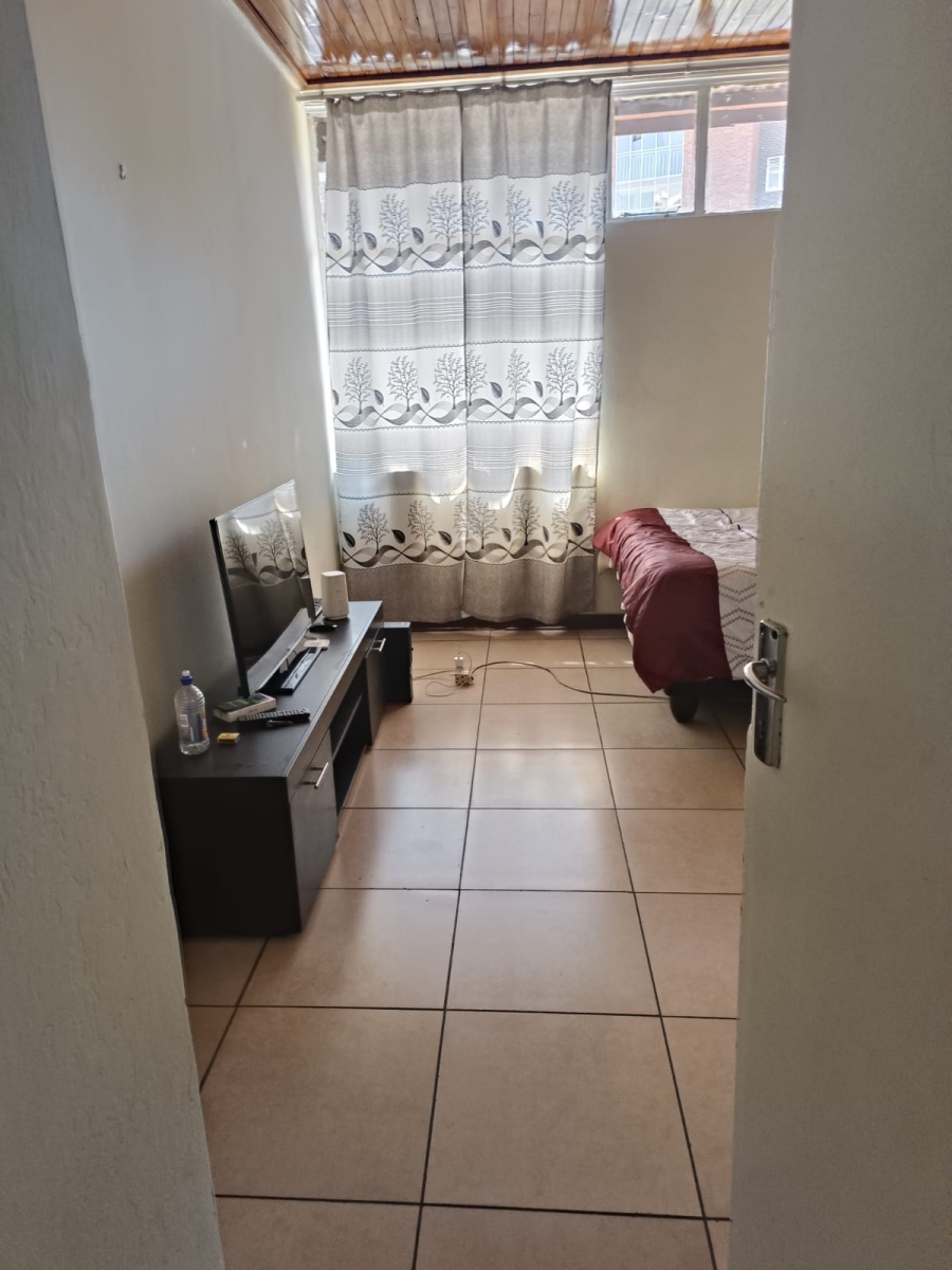 2 Bedroom Property for Sale in Muckleneuk Gauteng