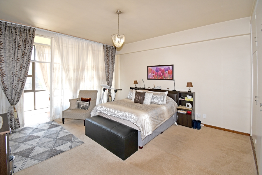 2 Bedroom Property for Sale in Parktown Gauteng