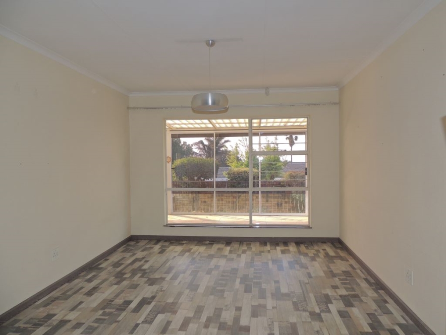 3 Bedroom Property for Sale in Rant En Dal Gauteng