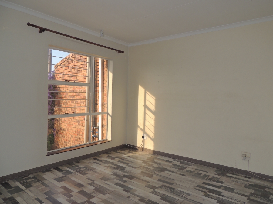 3 Bedroom Property for Sale in Rant En Dal Gauteng