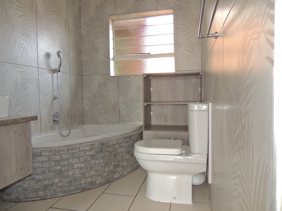 3 Bedroom Property for Sale in Rant En Dal Gauteng