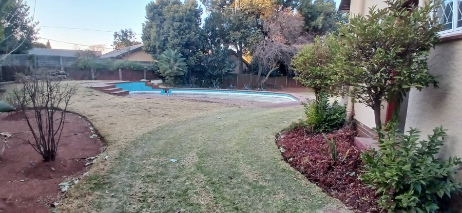 4 Bedroom Property for Sale in Constantia Kloof Gauteng