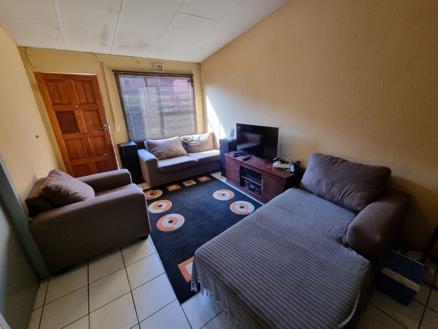 2 Bedroom Property for Sale in Naturena Gauteng