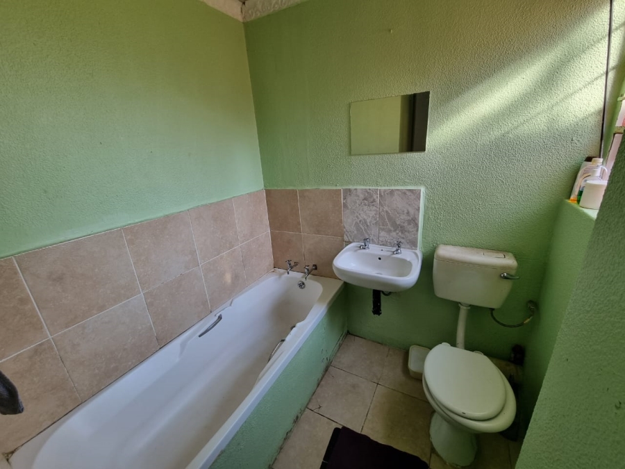 2 Bedroom Property for Sale in Naturena Gauteng