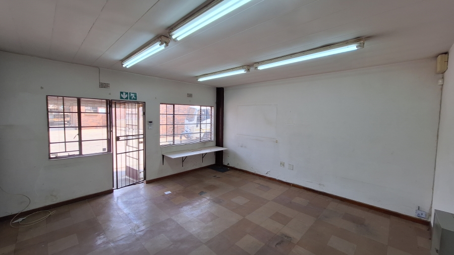 To Let commercial Property for Rent in Robertville Gauteng