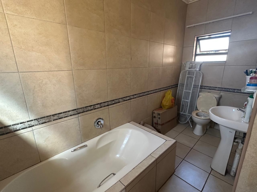 To Let 3 Bedroom Property for Rent in Montana Park Gauteng