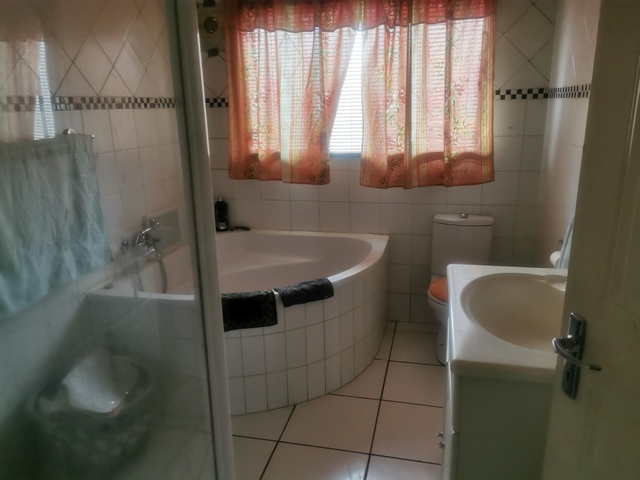 3 Bedroom Property for Sale in Cason Gauteng