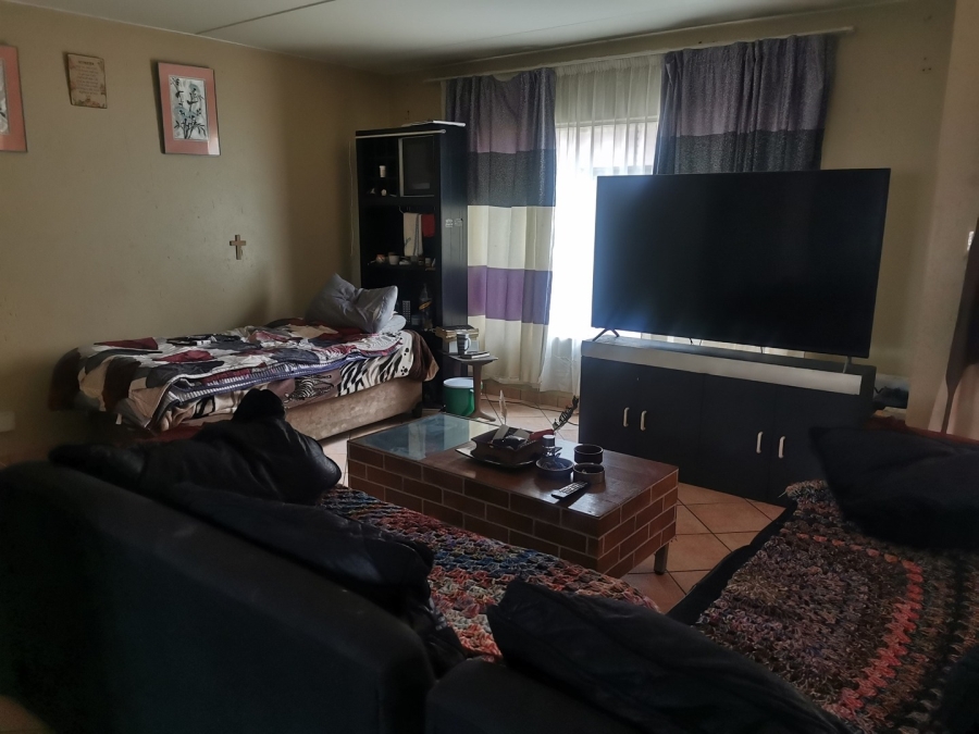 3 Bedroom Property for Sale in Cason Gauteng