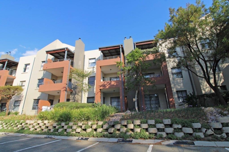 To Let 2 Bedroom Property for Rent in Bryanston Gauteng