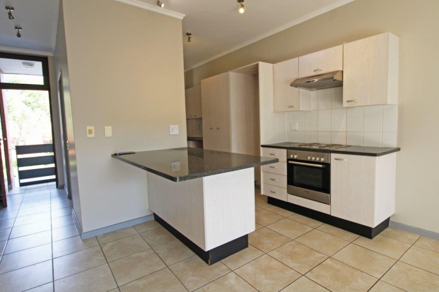 To Let 2 Bedroom Property for Rent in Bryanston Gauteng