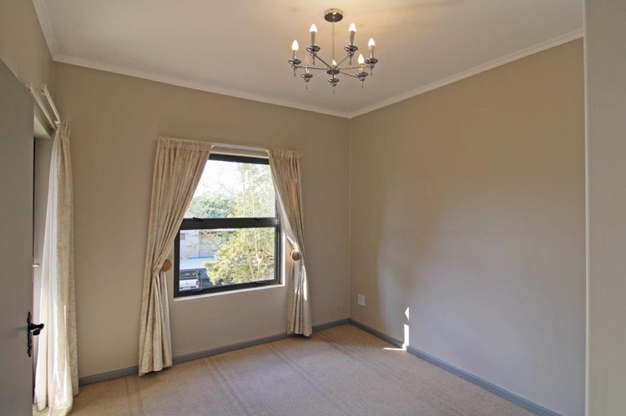 To Let 2 Bedroom Property for Rent in Bryanston Gauteng