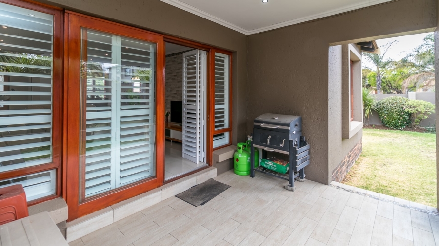 3 Bedroom Property for Sale in Country View Gauteng