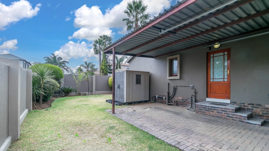 3 Bedroom Property for Sale in Country View Gauteng