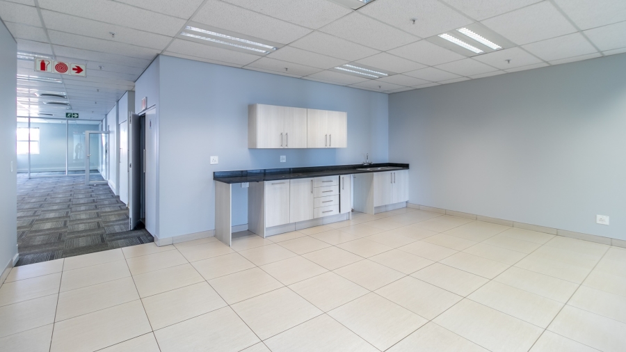 To Let commercial Property for Rent in Halfway House Gauteng