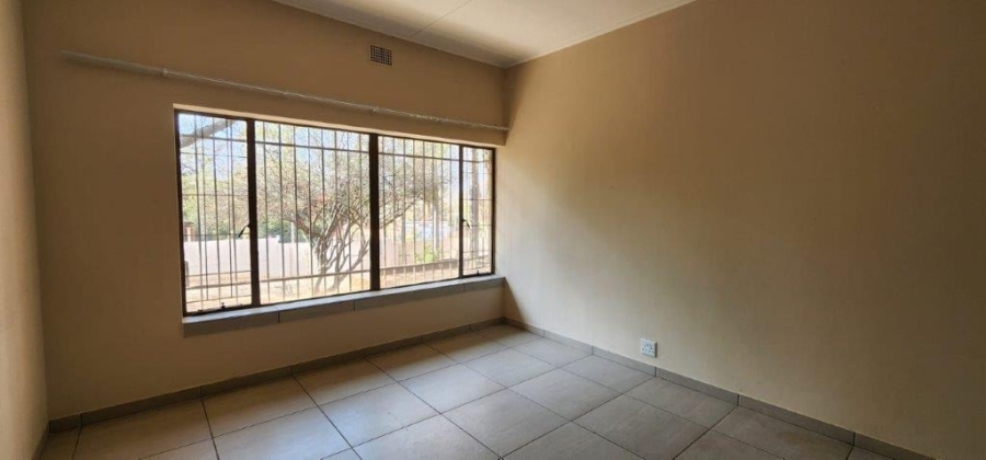 4 Bedroom Property for Sale in Florauna Gauteng