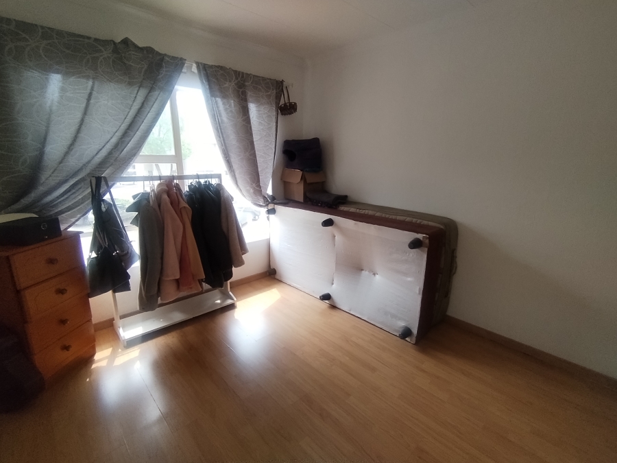 2 Bedroom Property for Sale in Marais Steyn Park Gauteng