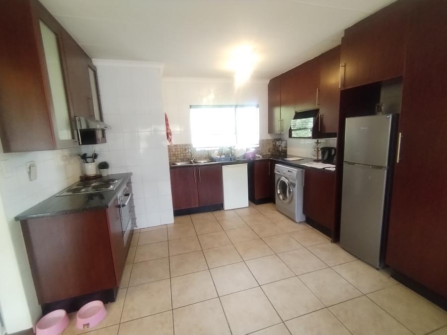 2 Bedroom Property for Sale in Marais Steyn Park Gauteng