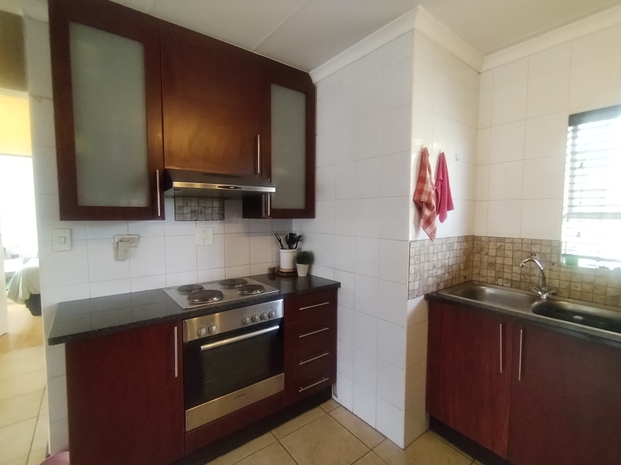 2 Bedroom Property for Sale in Marais Steyn Park Gauteng