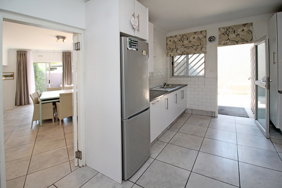 3 Bedroom Property for Sale in Gallo Manor Gauteng