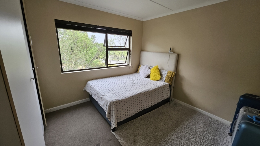 To Let 2 Bedroom Property for Rent in Sunninghill Gauteng