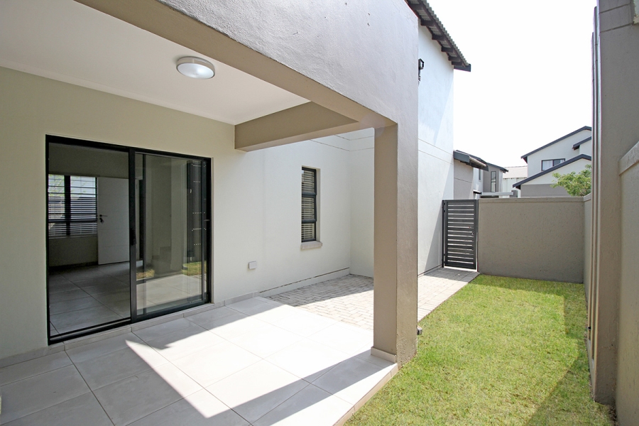 4 Bedroom Property for Sale in Broadacres Gauteng