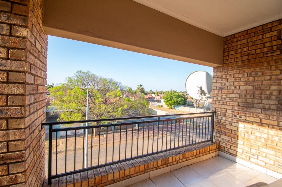 3 Bedroom Property for Sale in Waldrift Gauteng