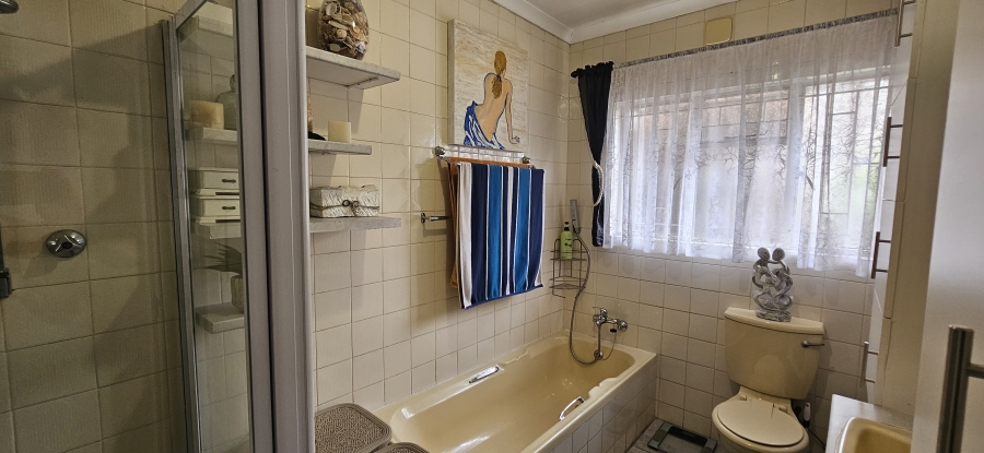 2 Bedroom Property for Sale in Three Rivers Gauteng