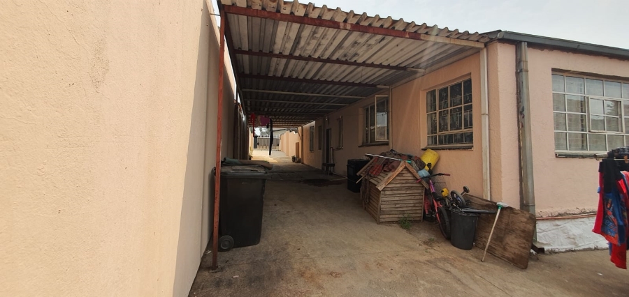 5 Bedroom Property for Sale in Elsburg Gauteng