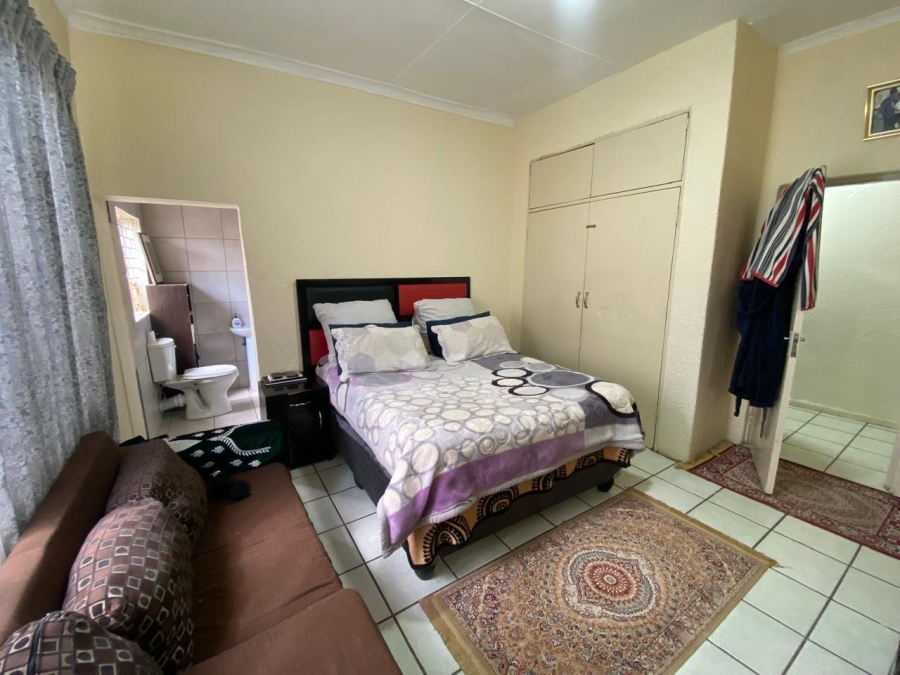 5 Bedroom Property for Sale in Elsburg Gauteng