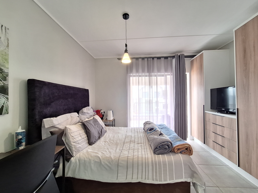 1 Bedroom Property for Sale in Waterfall Gauteng