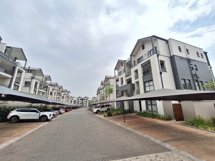 1 Bedroom Property for Sale in Waterfall Gauteng