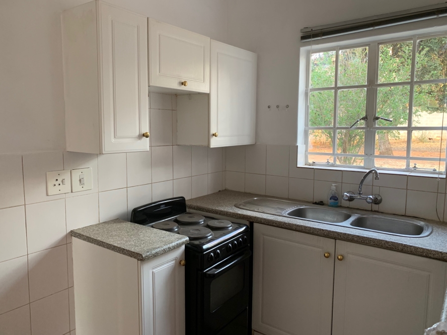 To Let 2 Bedroom Property for Rent in Wapadrand Gauteng