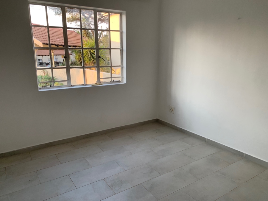 To Let 2 Bedroom Property for Rent in Wapadrand Gauteng