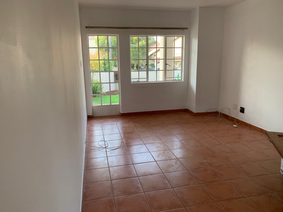 To Let 2 Bedroom Property for Rent in Wapadrand Gauteng