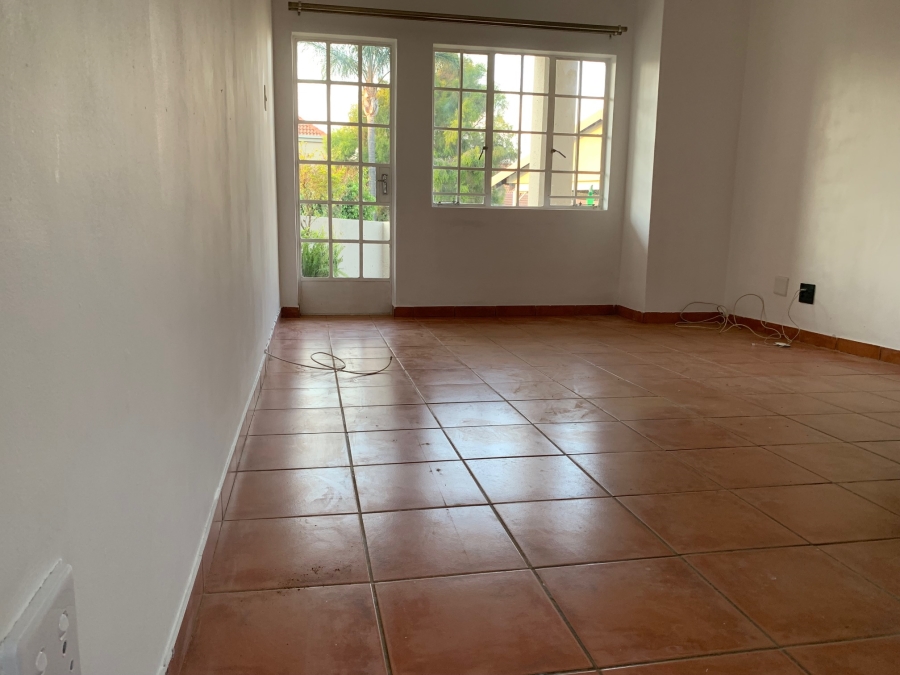 To Let 2 Bedroom Property for Rent in Wapadrand Gauteng