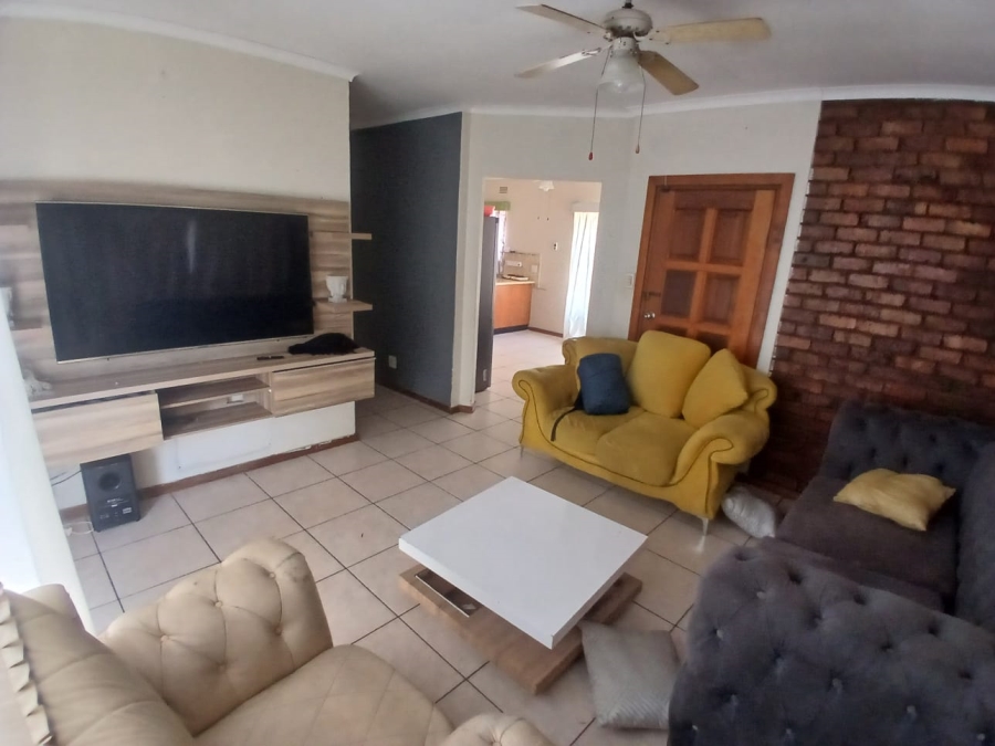 3 Bedroom Property for Sale in Meyerton Park Gauteng