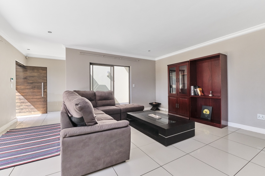 3 Bedroom Property for Sale in Cedar Creek Gauteng