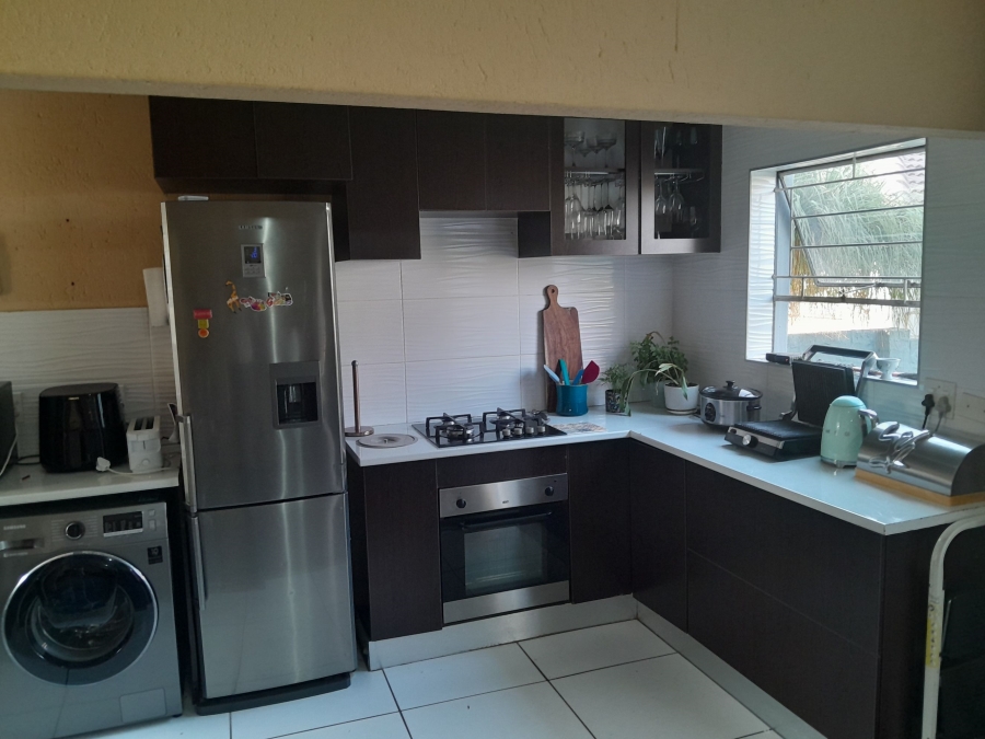 3 Bedroom Property for Sale in Heuwelsig Estate Gauteng