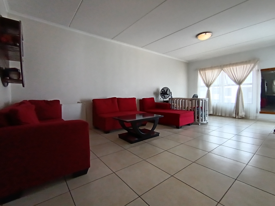 2 Bedroom Property for Sale in Oakdene Gauteng