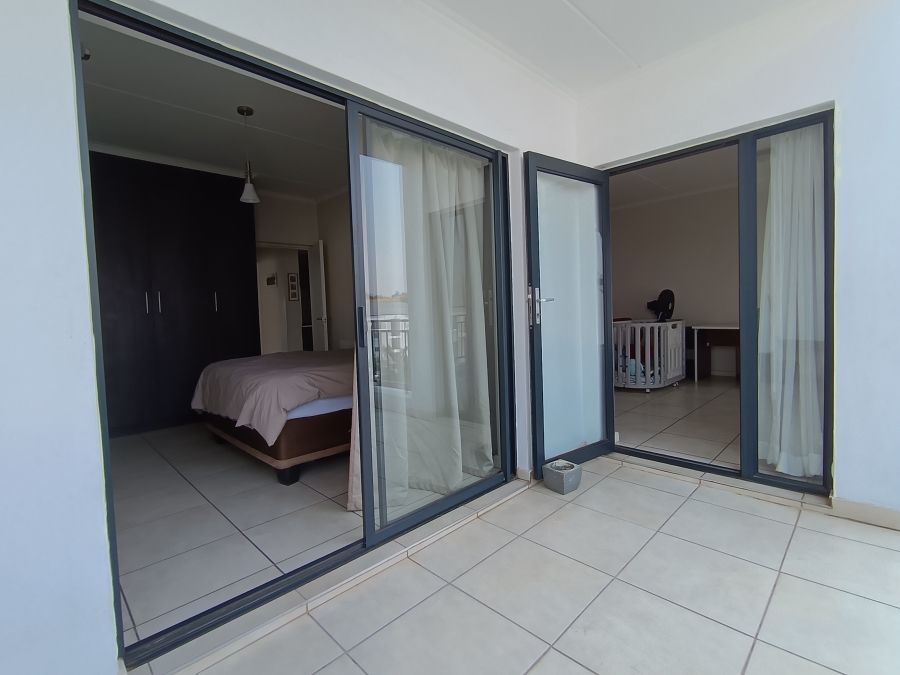 2 Bedroom Property for Sale in Oakdene Gauteng