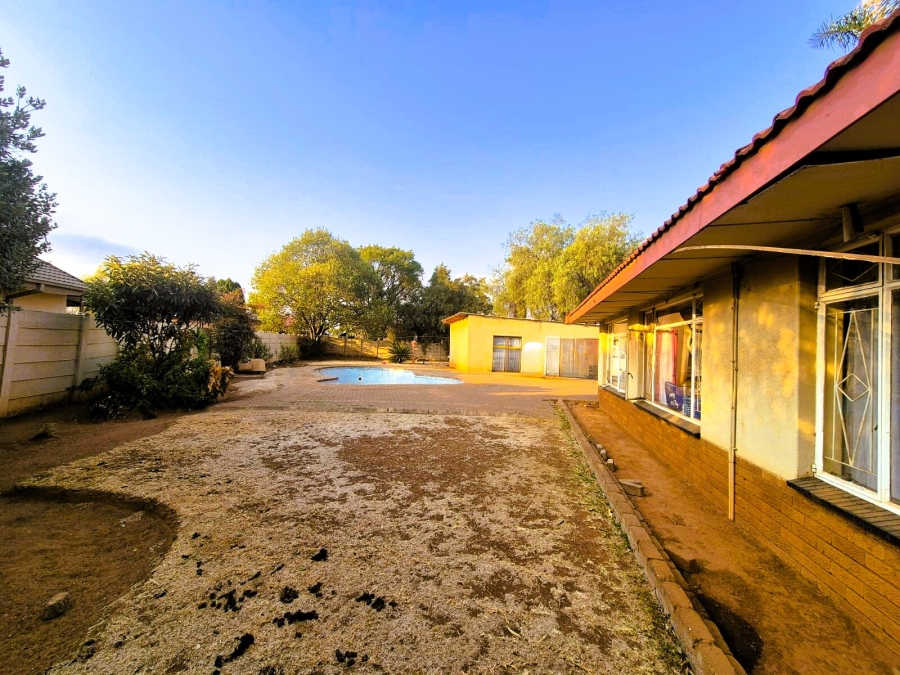 3 Bedroom Property for Sale in Sonland Park Gauteng