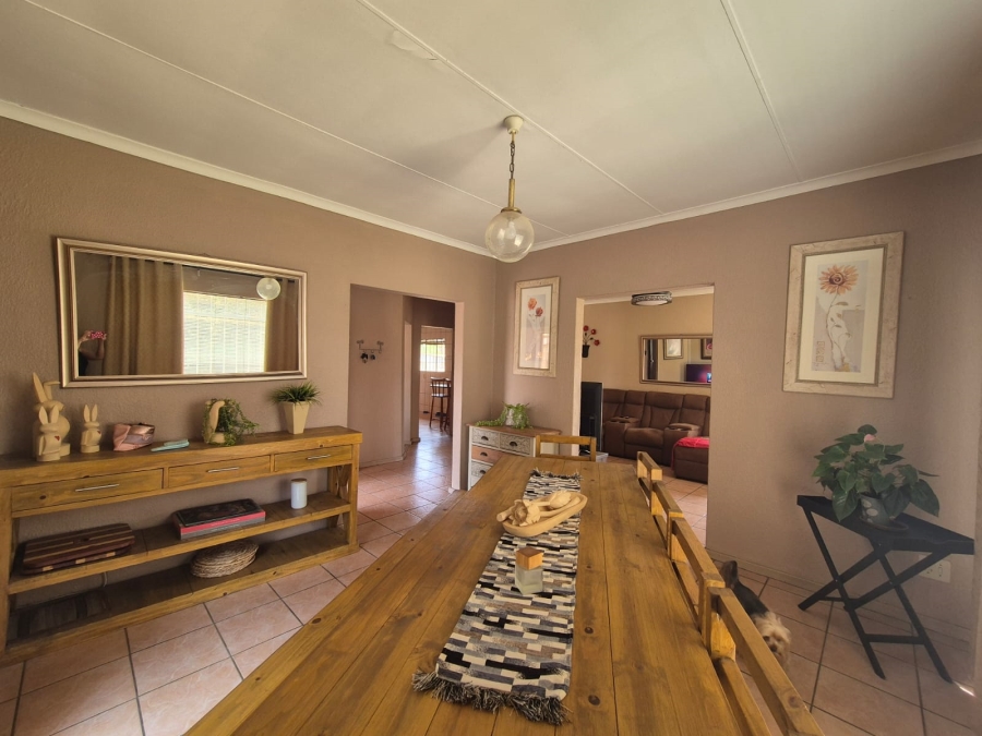 3 Bedroom Property for Sale in Falcon Ridge Gauteng