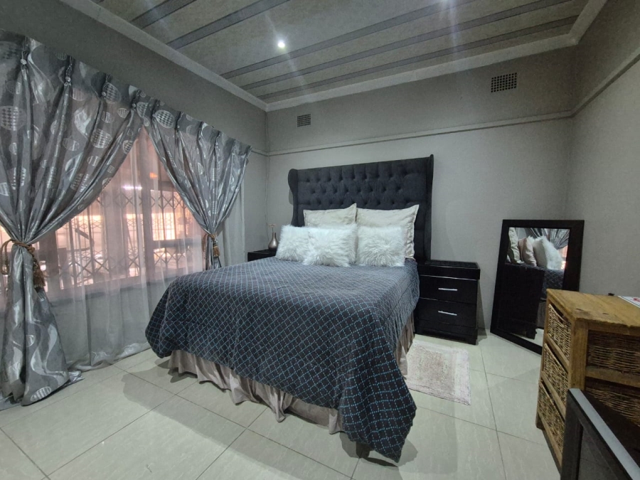 3 Bedroom Property for Sale in Duncanville Gauteng