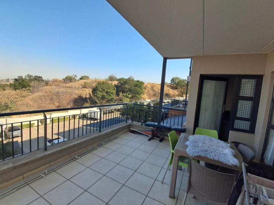 2 Bedroom Property for Sale in Oakdene Gauteng