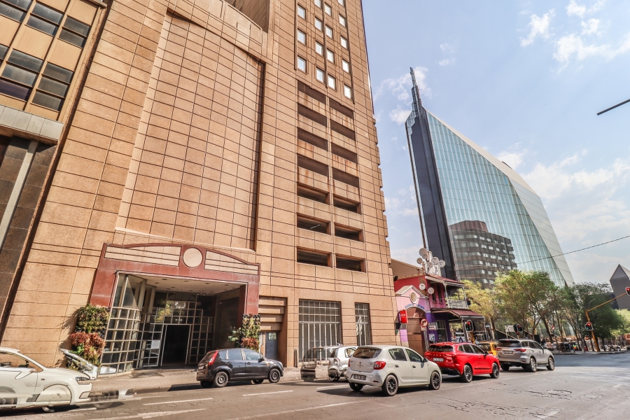 1 Bedroom Property for Sale in Johannesburg Central Gauteng