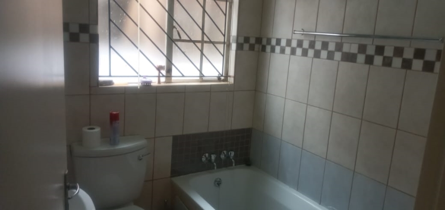 4 Bedroom Property for Sale in Cosmo City Gauteng