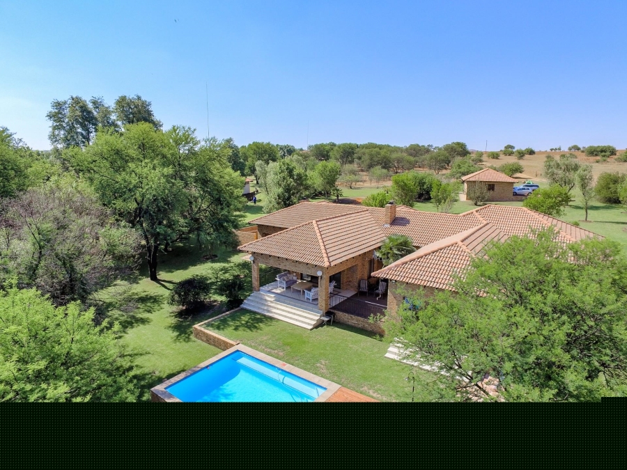 4 Bedroom Property for Sale in Waterval Estate Gauteng